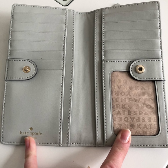 Kate Spade grey leather wallet - Picture 3 of 3